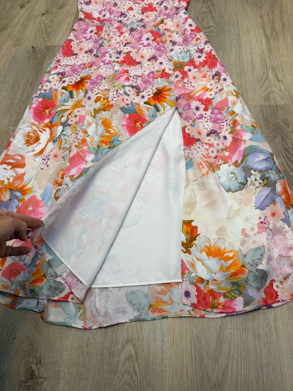 REISS Ivy Floral Ombré Midi Dress - Picture 13 of 15